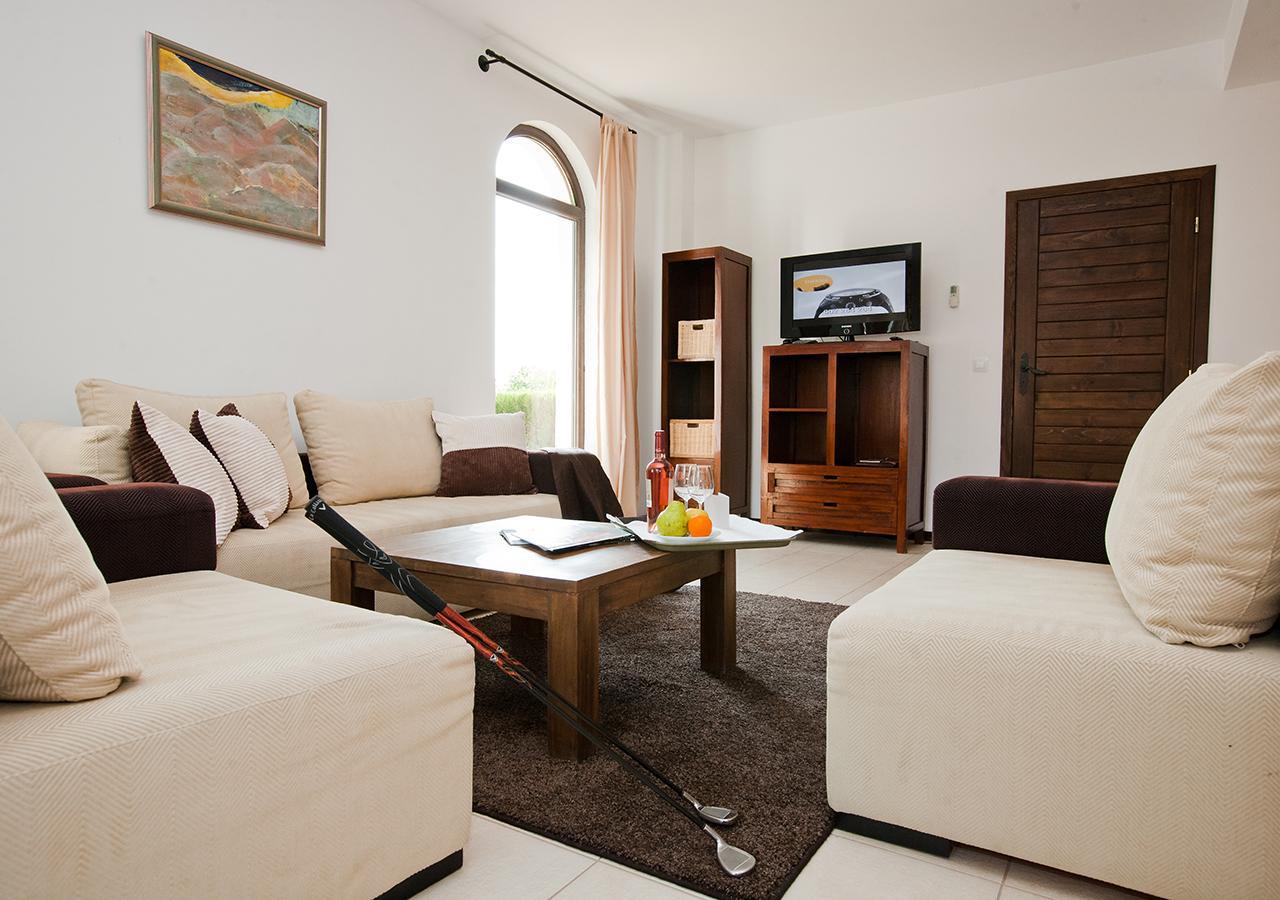 בלצ'יק Blacksearama Golf & Villas מראה חיצוני תמונה