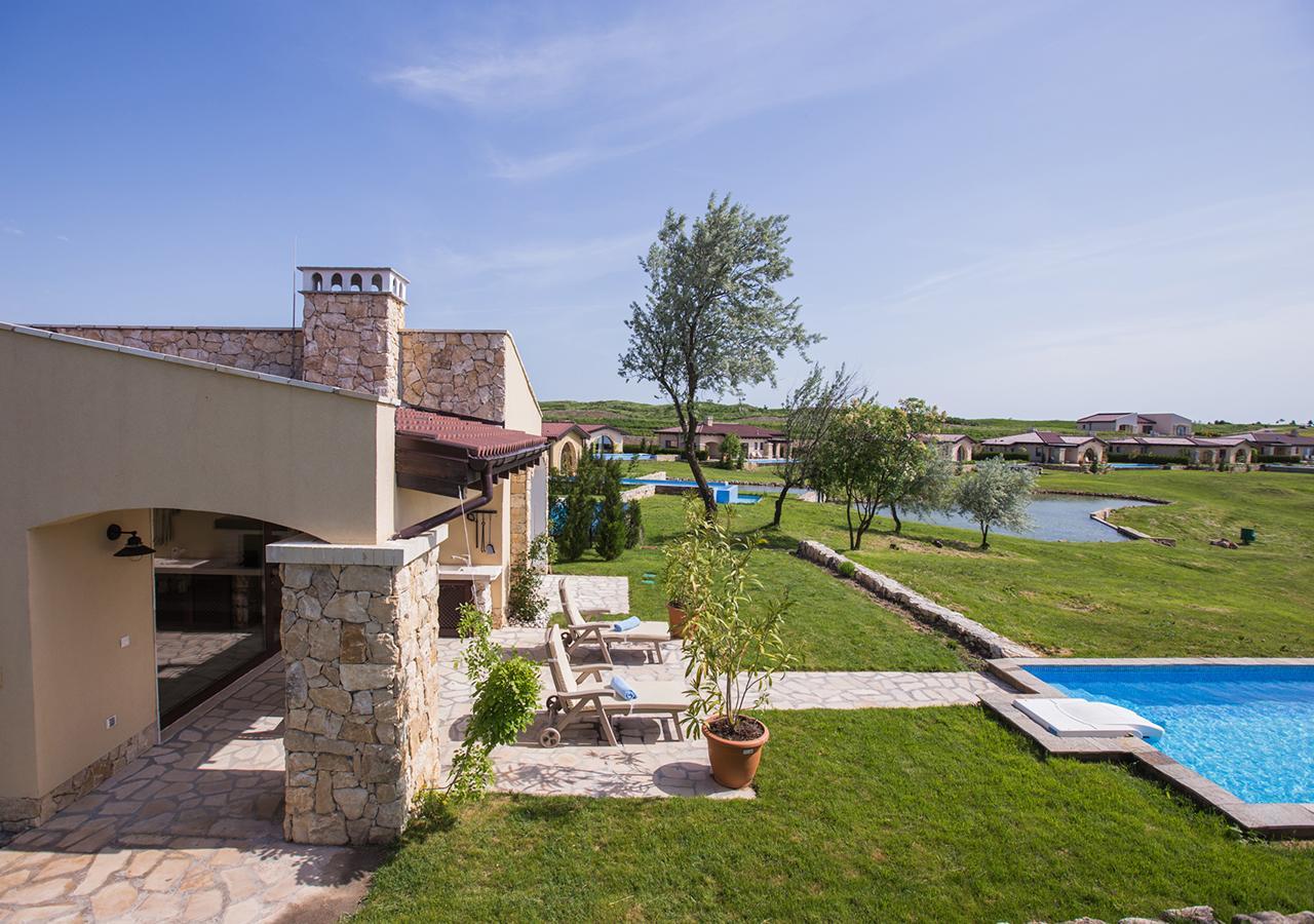 בלצ'יק Blacksearama Golf & Villas מראה חיצוני תמונה