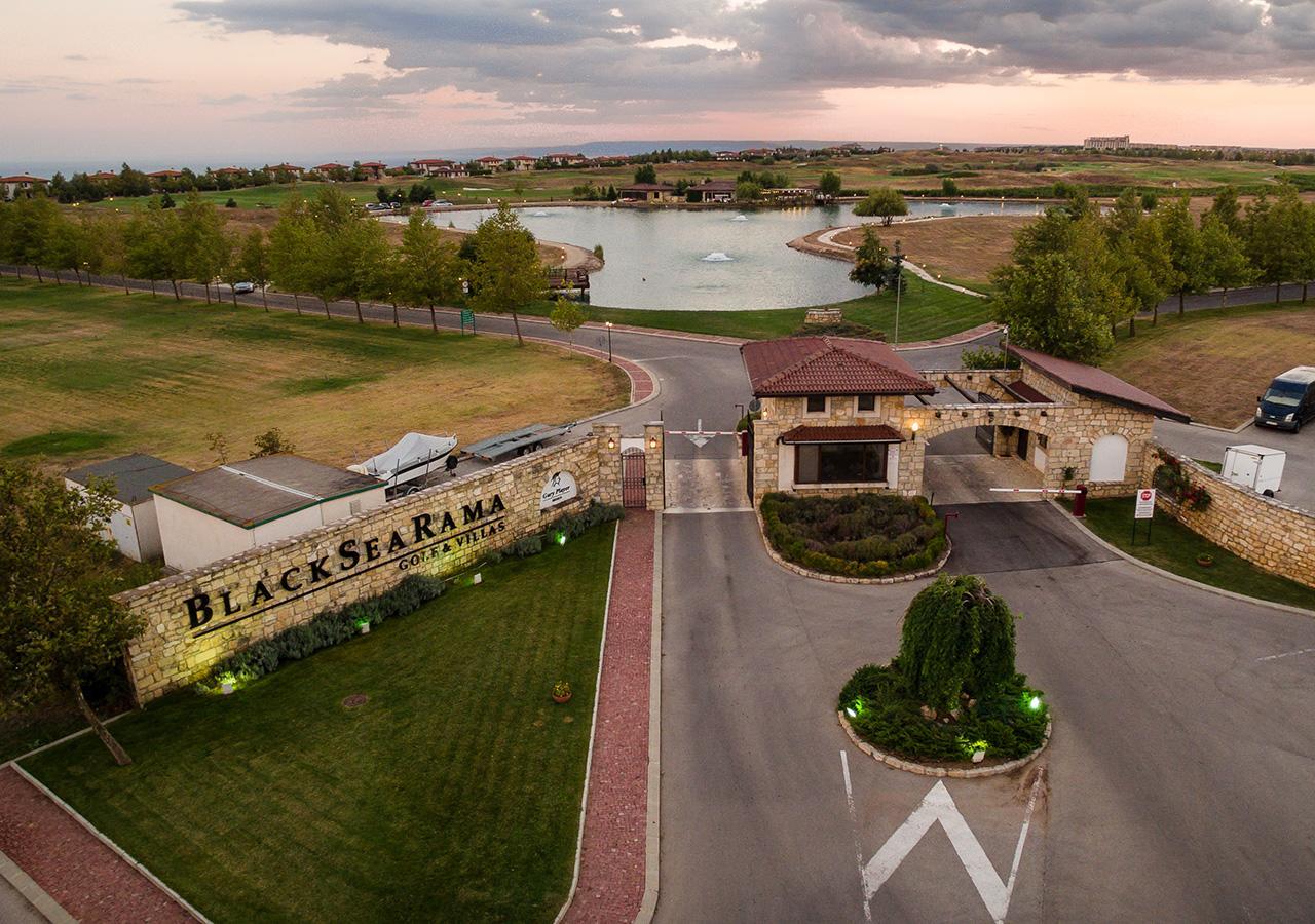 בלצ'יק Blacksearama Golf & Villas מראה חיצוני תמונה
